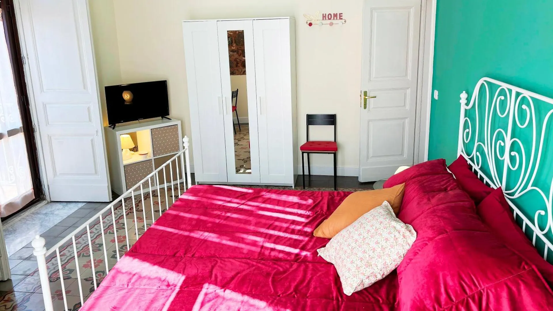 Medinat House Apartment Catania Italy